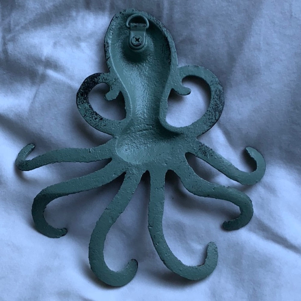 Octopus Hanger - Picture 2 of 4